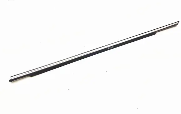 Maserati Quattroporte Front door glass trim molding 060718
