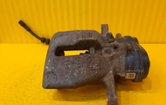 Audi A4 S4 B8 8K Rear brake caliper 32347485A