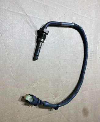Mercedes-Benz Sprinter W901 W902 W903 W904 Exhaust gas temperature sensor 0009051632