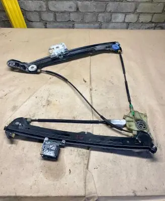 Audi A7 S7 4G Front door window regulator with motor 916643104