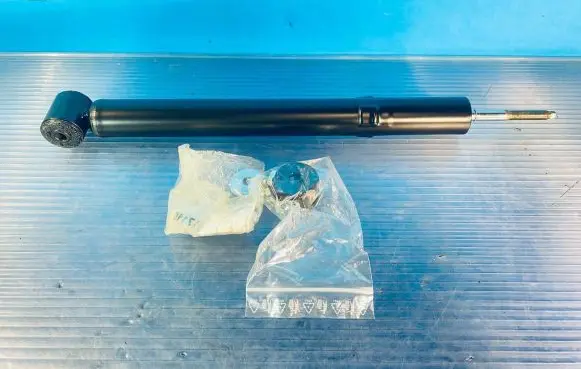 Volkswagen Golf III Rear shock absorber/damper 443800