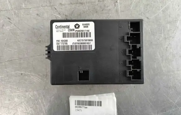 Ram 1500 Seat control module 68290171AE