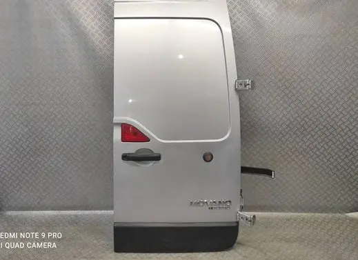 Renault Master III Rear door 