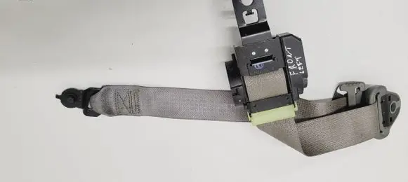 Jeep Grand Cherokee (WK) Front seatbelt P1cl67bd5aa