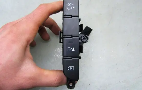KIA Sportage Other switches/knobs/shifts 93315P1530