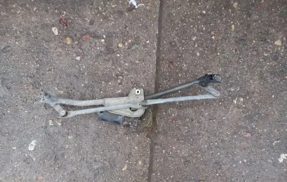 Audi A6 S6 C5 4B Front wiper linkage and motor 4B1955023B 3397020463