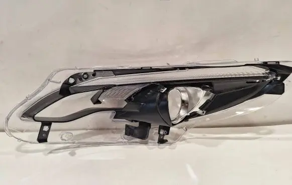 Peugeot 108 Headlight/headlamp