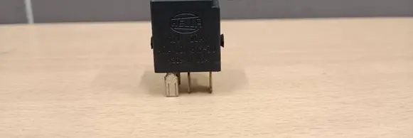 Mercedes-Benz E W211 Other relay 12Y20A 4RA00781300