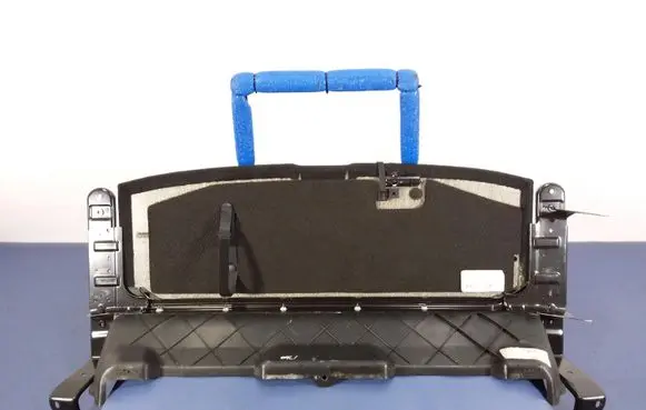 Mercedes-Benz R W251 Tailgate/boot cover trim set A2516802318
