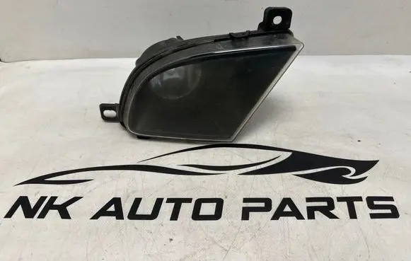 BMW 5 E60 E61 Front fog light 0305083001 7177711 LE06A145