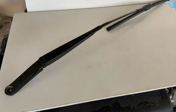 Audi Q5 SQ5 Front wiper blade arm 80B955408