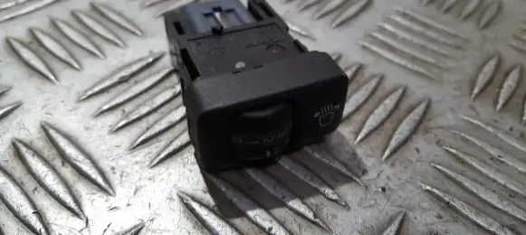 Toyota Avensis Verso Headlight level height control switch