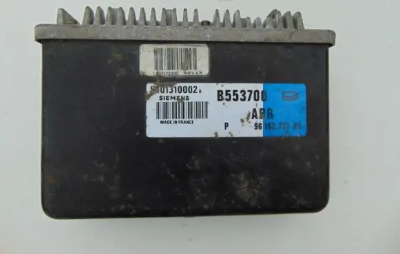 Peugeot 405 Engine control unit/module 9616233180 S101310002B