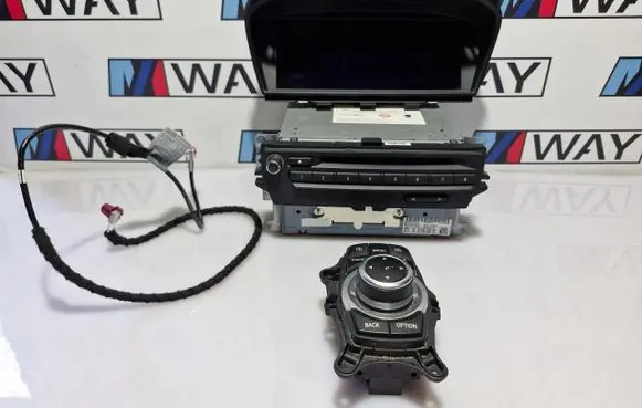 BMW 3 E90 E91 Navigation unit CD/DVD player 9218330 9211969