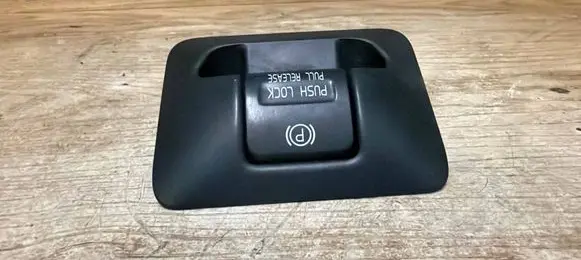 Volvo V70 Hand parking brake switch 31334637