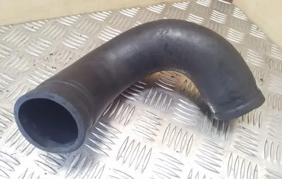 Toyota RAV 4 (XA20) Intercooler hose/pipe