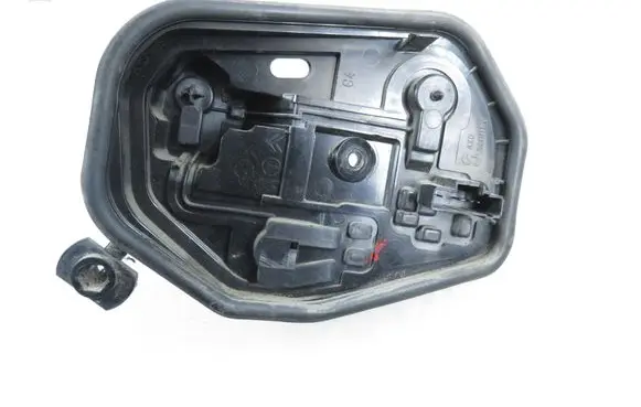 Peugeot 206 CC Tail light bulb cover holder