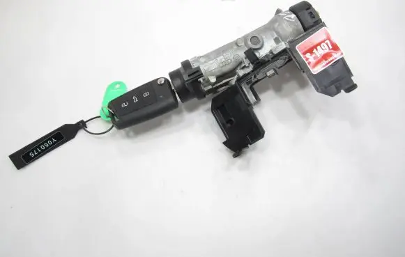 Volkswagen Polo V 6R Ignition lock 1K0905851 0460BD02414