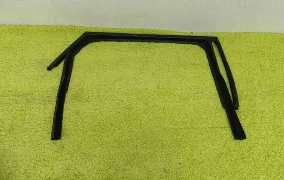 Seat Leon IV Rubber seal rear door window/glass 5fa839432