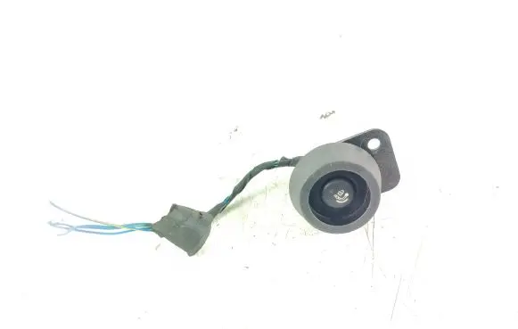 BMW 5 E60 E61 Switch for retractable tow bar 6942608