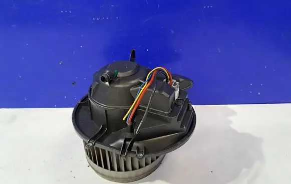 Volvo S60 Heater fan/blower 31320393