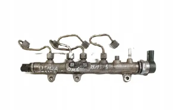BMW X4 F26 Fuel main line pipe 851415402