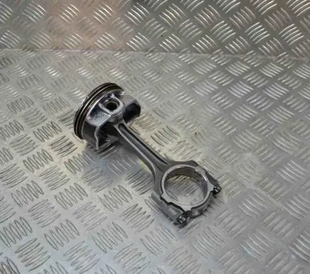 Ford Mustang VI Piston CR3E6205AA FR3Z6108A