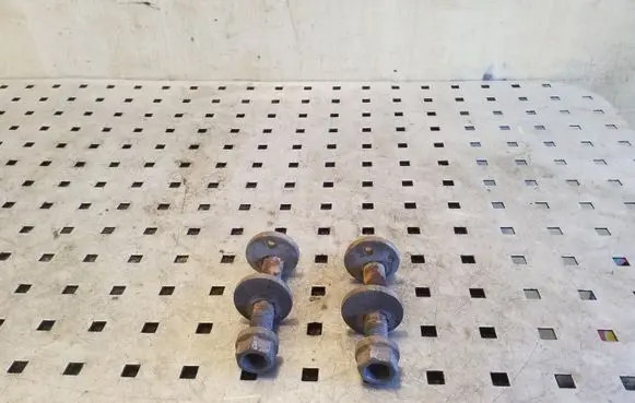 Lexus CT 200H Rear suspension camber bolt 