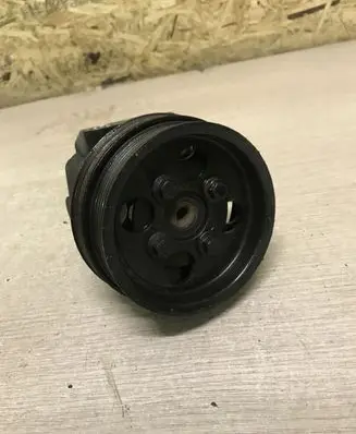 Volvo S60 Power steering pump 6G913A696MB