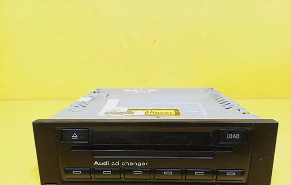 Audi A4 S4 B6 8E 8H CD/DVD changer 