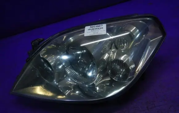 Nissan Primera Headlight/headlamp 237597