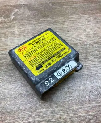 KIA Spectra Airbag control unit/module 0K2DK677F0