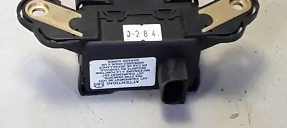 Renault Espace - Grand espace IV ESP acceleration yaw rate sensor 8200404858A SC03