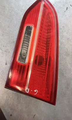 Hyundai Santa Fe Tailgate rear/tail lights 924062W0