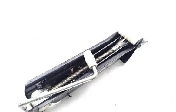 Mercedes-Benz C W203 Lift Jack A2035830715