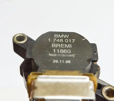 BMW 3 E36 High voltage ignition coil 1748017