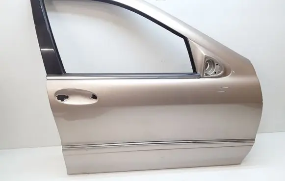 Mercedes-Benz S W220 Front door