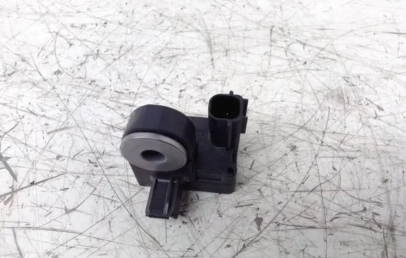 Mazda CX-7 Airbag deployment crash/impact sensor GP9A57KC0 688E1026
