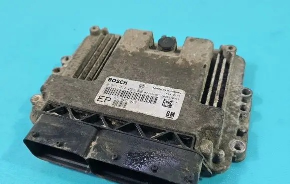 Opel Zafira B Engine control unit/module ECU 0281014024 IMPRK1598551
