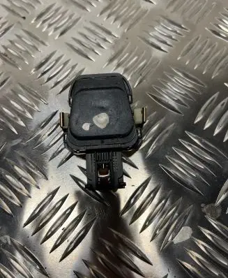 Mercedes-Benz C W205 Rain sensor A2059006615 10014911