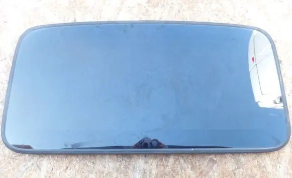 Honda FR-V Sunroof glass 7E0805