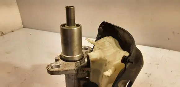 Audi A4 S4 B8 8K Master brake cylinder 6458 8K0611367A