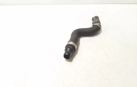 Volvo XC90 Engine coolant pipe/hose 31368487