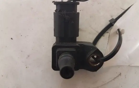 BMW 1 E81 E87 Air pressure sensor 780474201