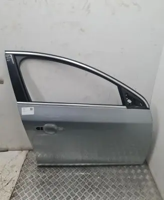 Volvo V60 Front door