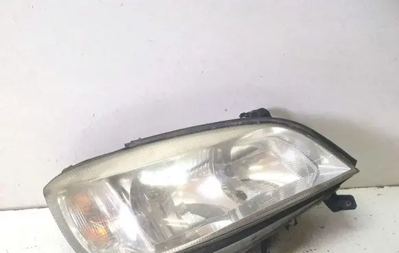 Opel Zafira A Headlight/headlamp 90582022