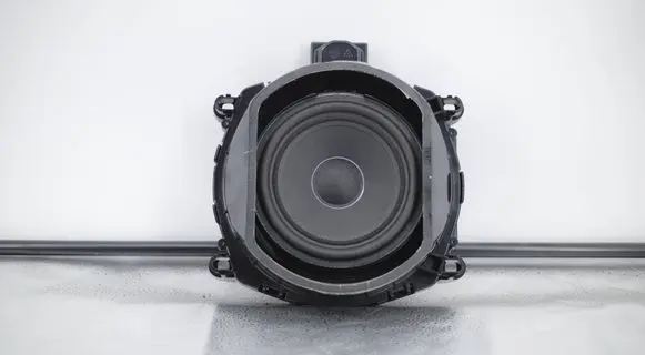 BMW X3 F25 Subwoofer speaker 9217913 18353410