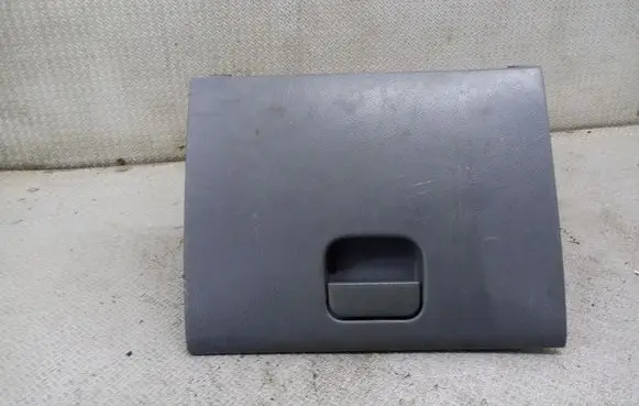 Honda HR-V Glove box lid/cover 