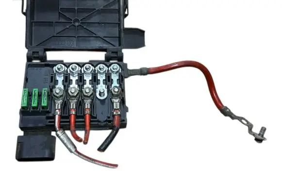 Volkswagen Transporter - Caravelle T4 Fuse module 1C0937550C