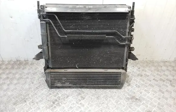 Land Rover Discovery Fan set PCC500201
